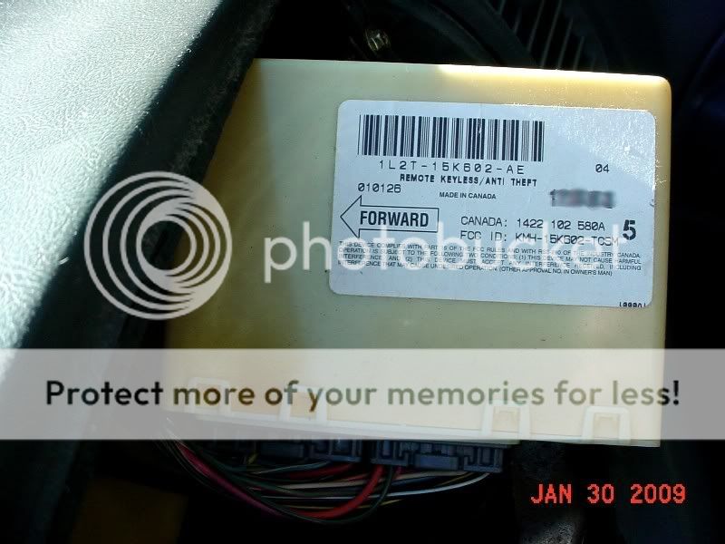 2002 Ford explorer sport trac computer module location